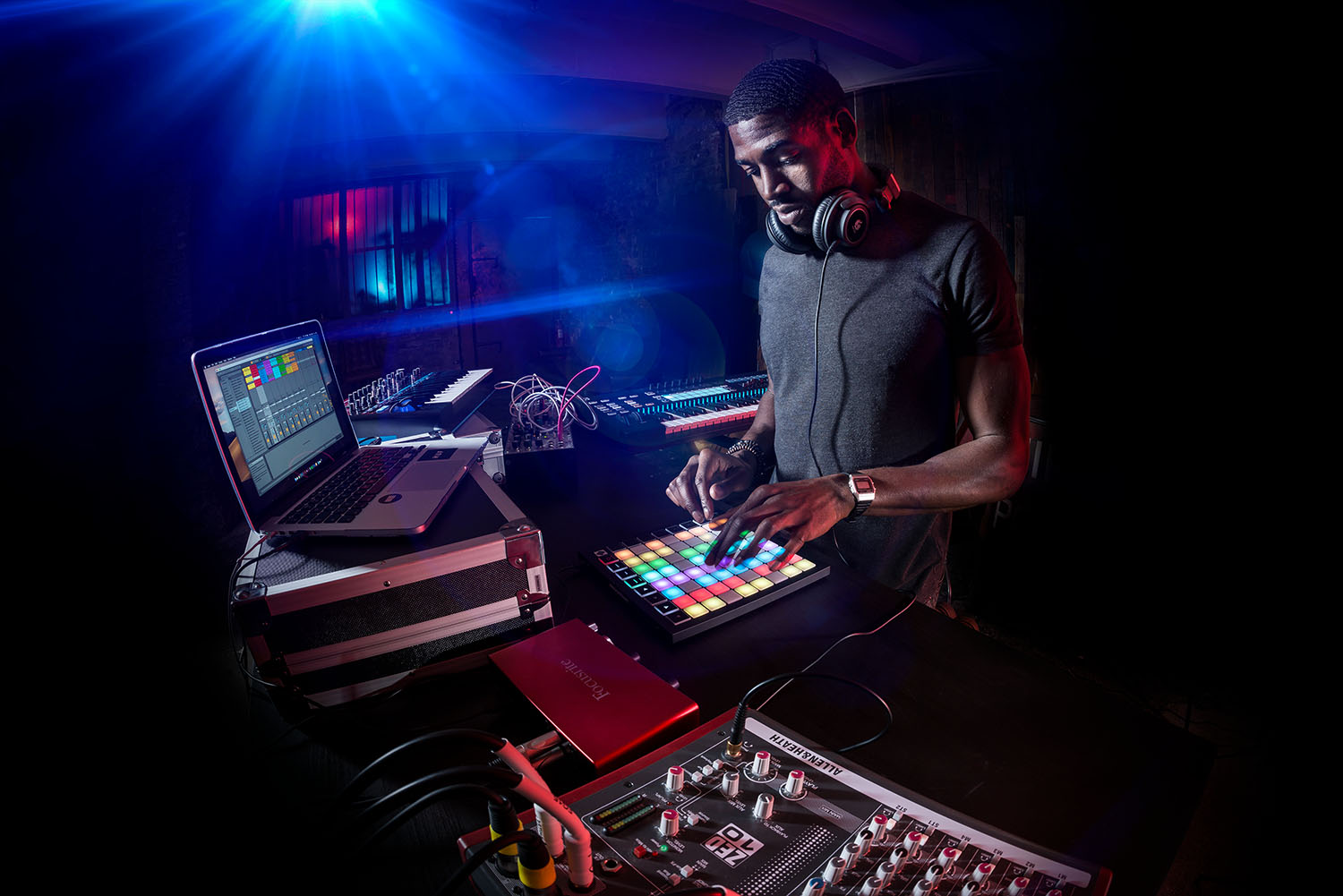 DJ機材 Novation launch pad x Mikser DJ Novation Launchpad X - Ceny i opinie - Ceneo.pl
